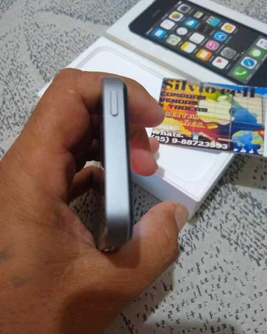 Vendo ou troco esse iPhone 5s com volta do interessado 16g - Foto 5
