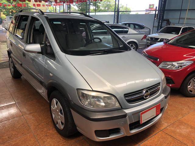 Zafira expression 2010 automática