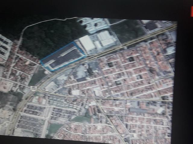 Terreno Comercial 21.863,67 m2 na Av. Tancredo Neves _ Próximo a Rod. Nova - Foto 3