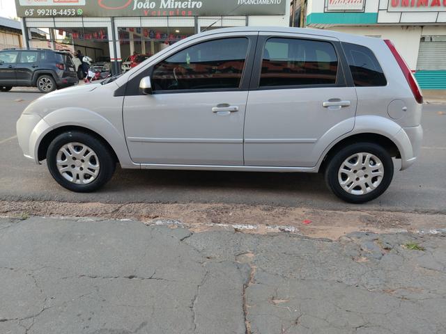 Ford fiesta 1.0 completo 2009 muito conservado - Foto 9