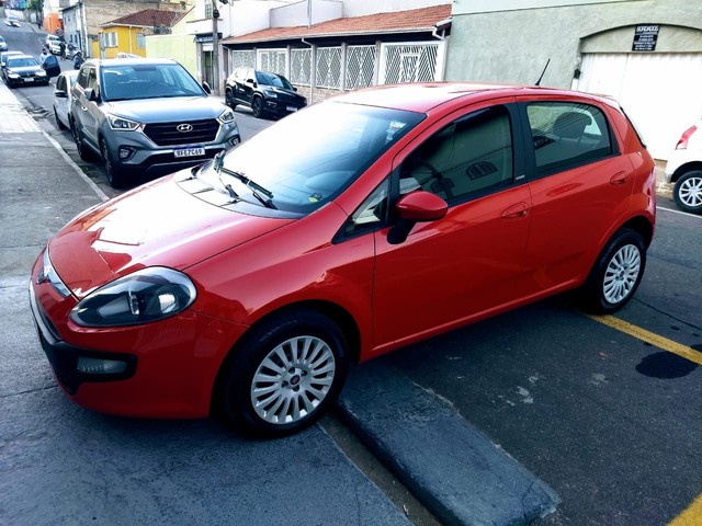 PUNTO 2014 COMPLETO MOTOR 1.4. EXTREMAMENTE CONSERVADO.