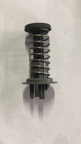 Mola da Tampa Capo Motor Mercedes Benz 2005 c/detalhe - Foto 2