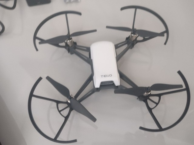 Drone DJI Tello Bosta semi novo