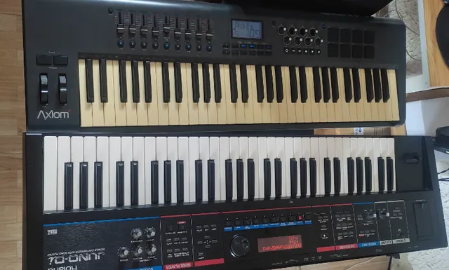 Kurzweil PC-1SE Teclado Controlador com 76 teclas de ação de piano