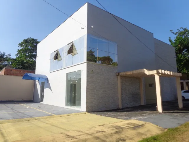 Prédio Comercial no Renascença