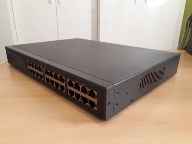 Switch Dell Power Connect 2024 24 portas - Foto 3