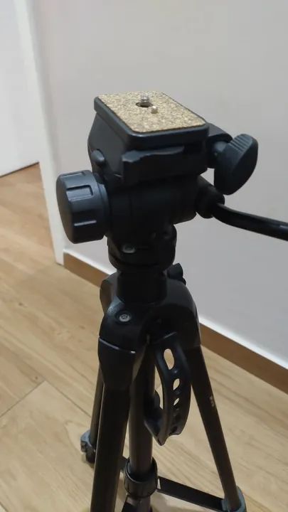 Tripé WF - 3716 para Câmera  - Foto 2