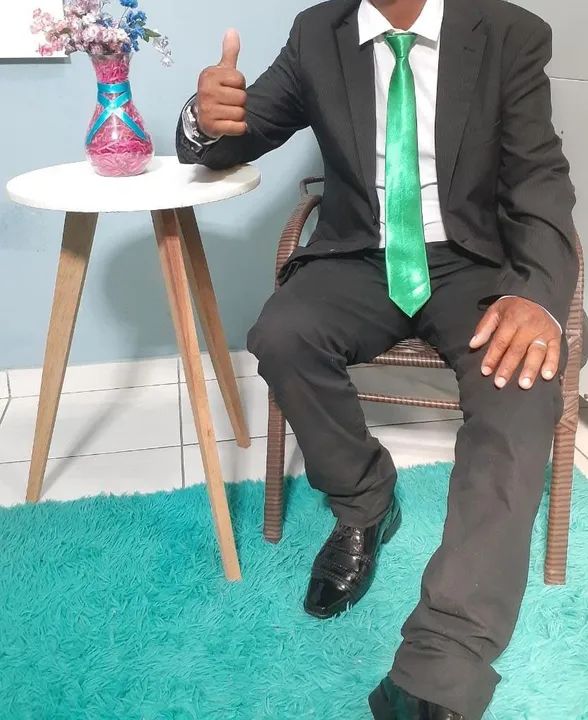Terno Masculino Preto Novo para aluguel - Foto 3