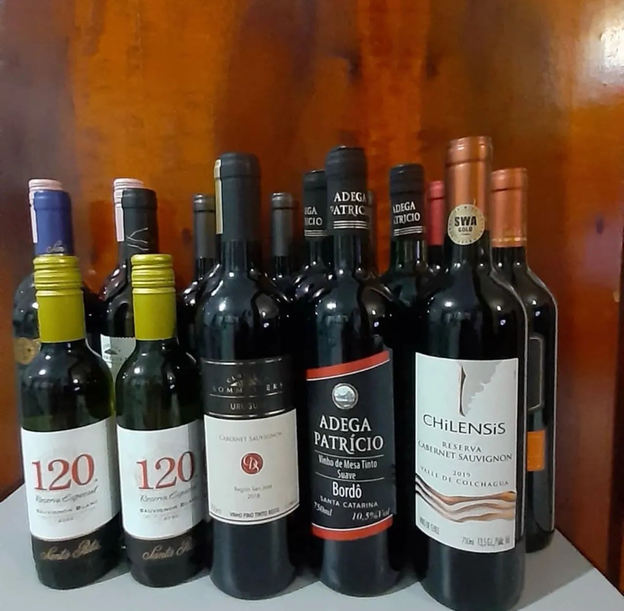 LOTE DE VINHOS 