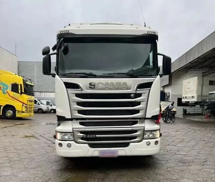 Scania R440 6x2 - Foto 3