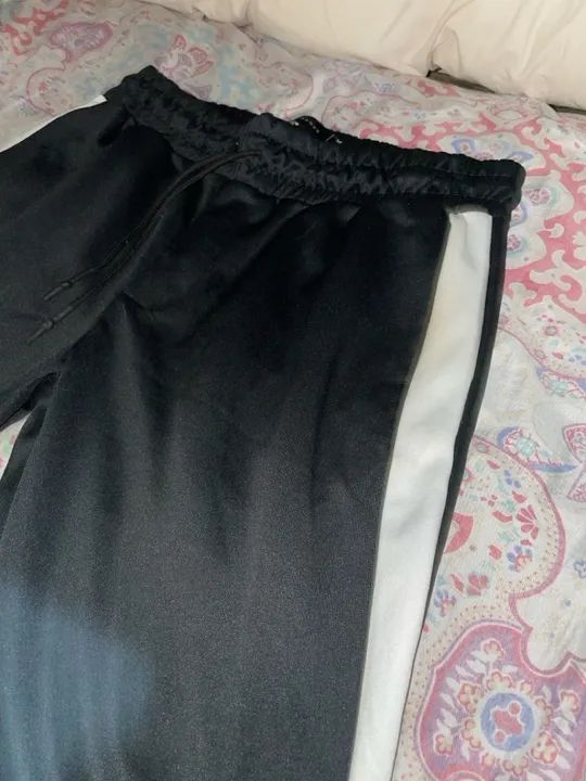 CALÇA MOLETOM PRETA  - Foto 2