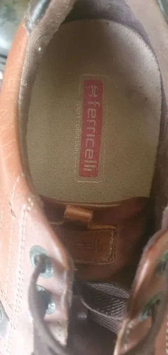 Vendo sapatenis em couro legítimo pouco usado  - Foto 5