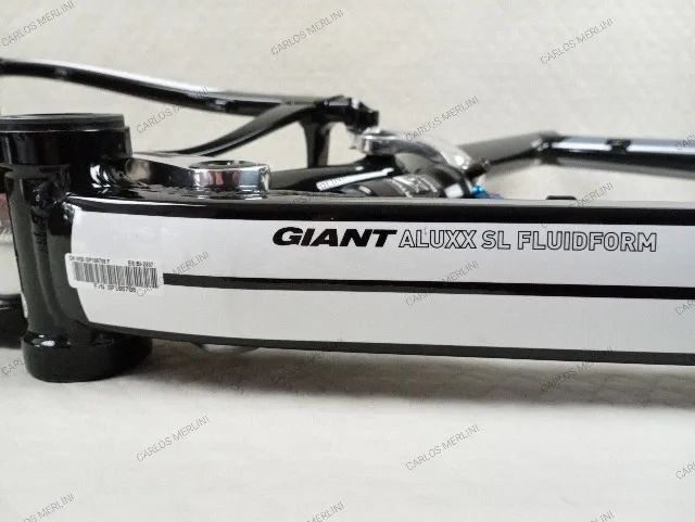 Quadro Giant Aro 26 Anthem X2 Full 22" Aluxx SL FluidForm com Shock Fox Float RP2 - Foto 4