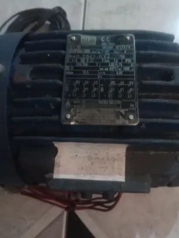 Motor trifásico 