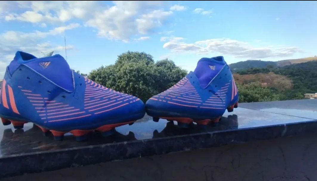 Chuteira de campo Adidas pradator  - Tamanho 37 - Foto 3