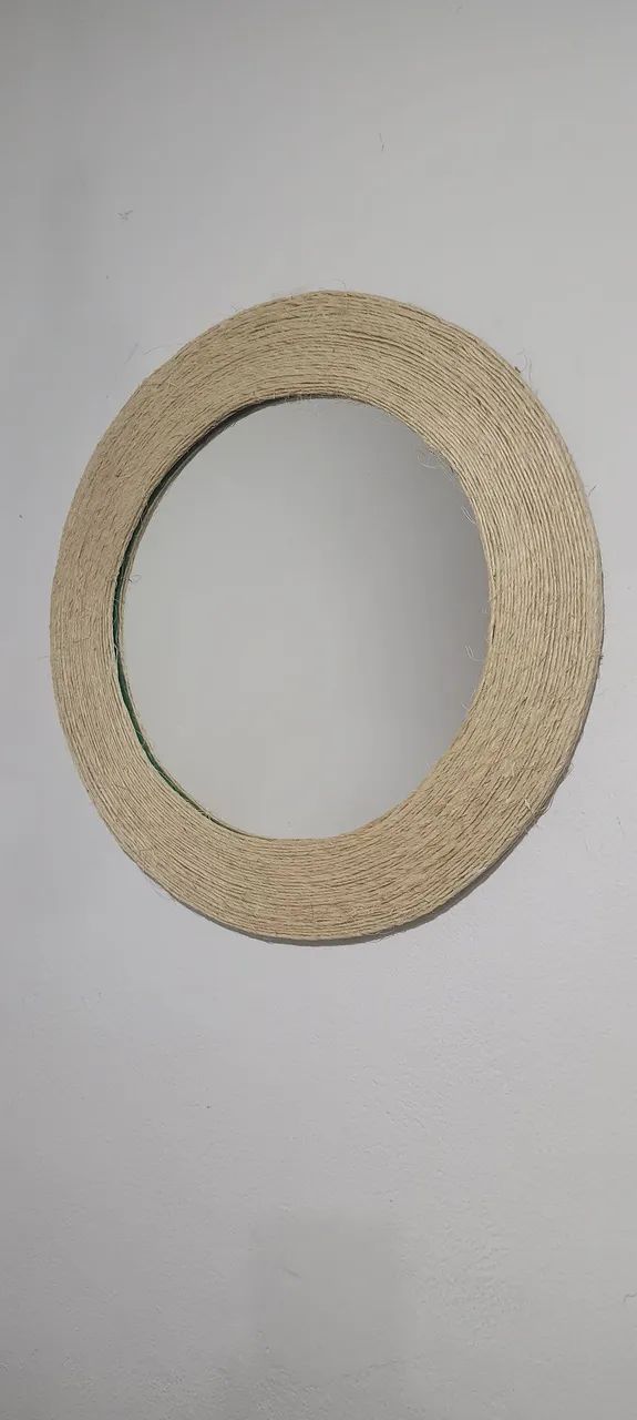 Super promoção 140,00 por 98,00 espelho feito com fibra de sisal 