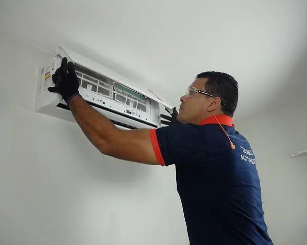 Limpeza e Manutenção e conserto de Ar-Condicionado - Foto 4