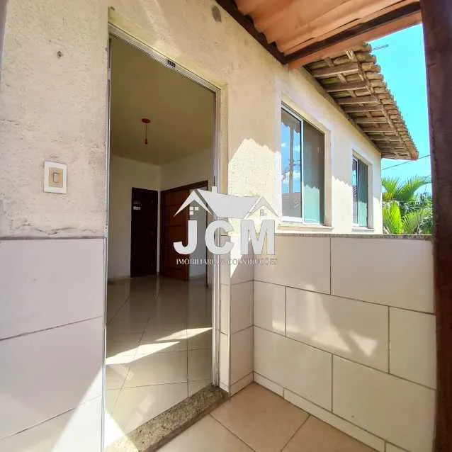 Apartamento vazio sala 2 quartos aceitando financiamento bancário e Fgts.