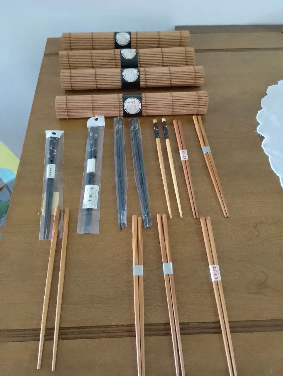 Kits de Hashi e Tapetes de Bambu SEM USO 