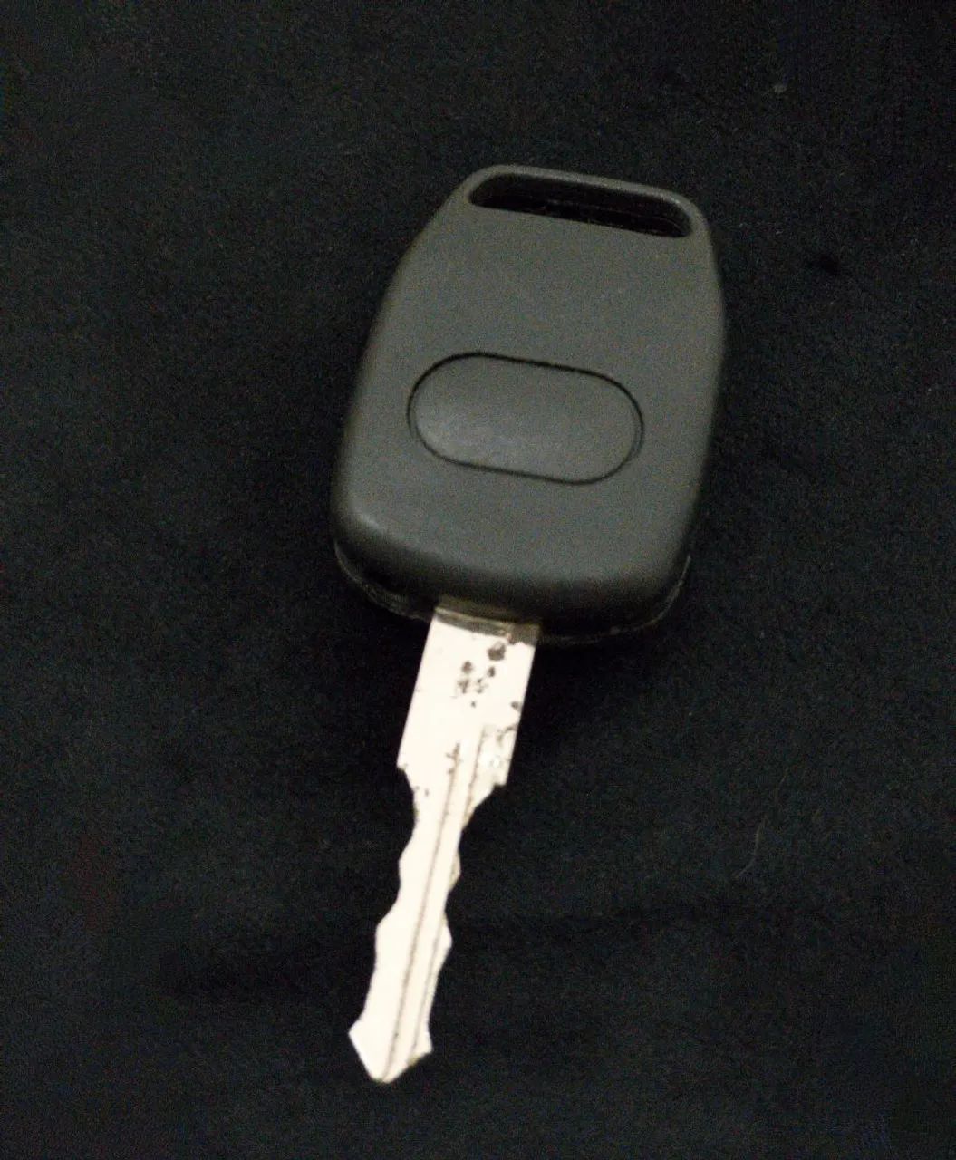 Original Audi RS2 key, in excellent condition.64661830288898124
