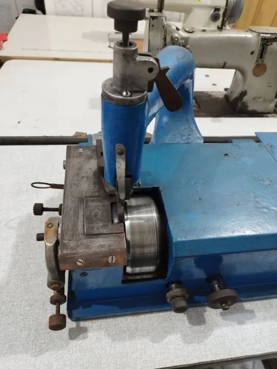 Chanfradeira de peças de couro  - Foto 2