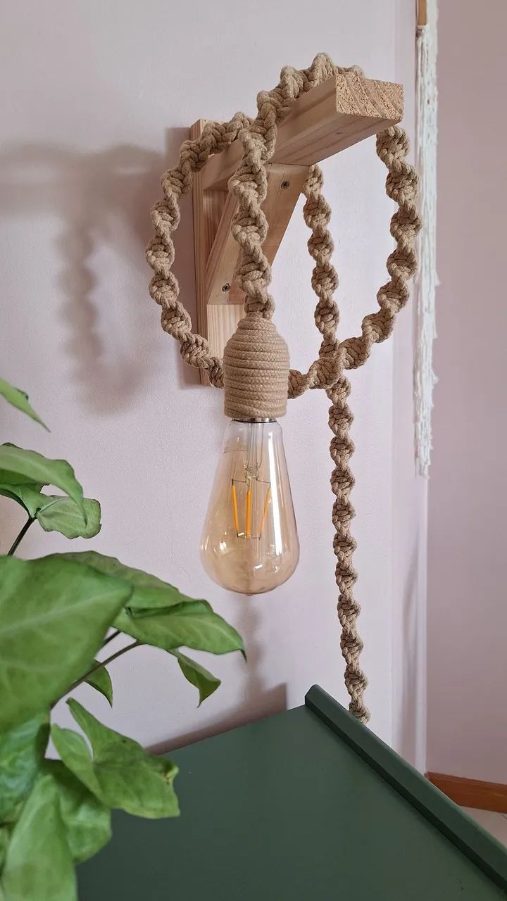 Luminaria fio de luz em macramê 