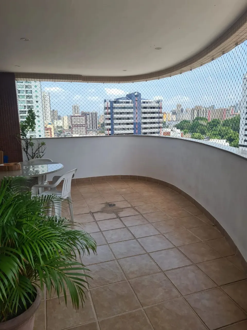 ED. ATLANTIS TOWER com 243 metros quadrados com 4 quartos em Cremação - Belém - PA