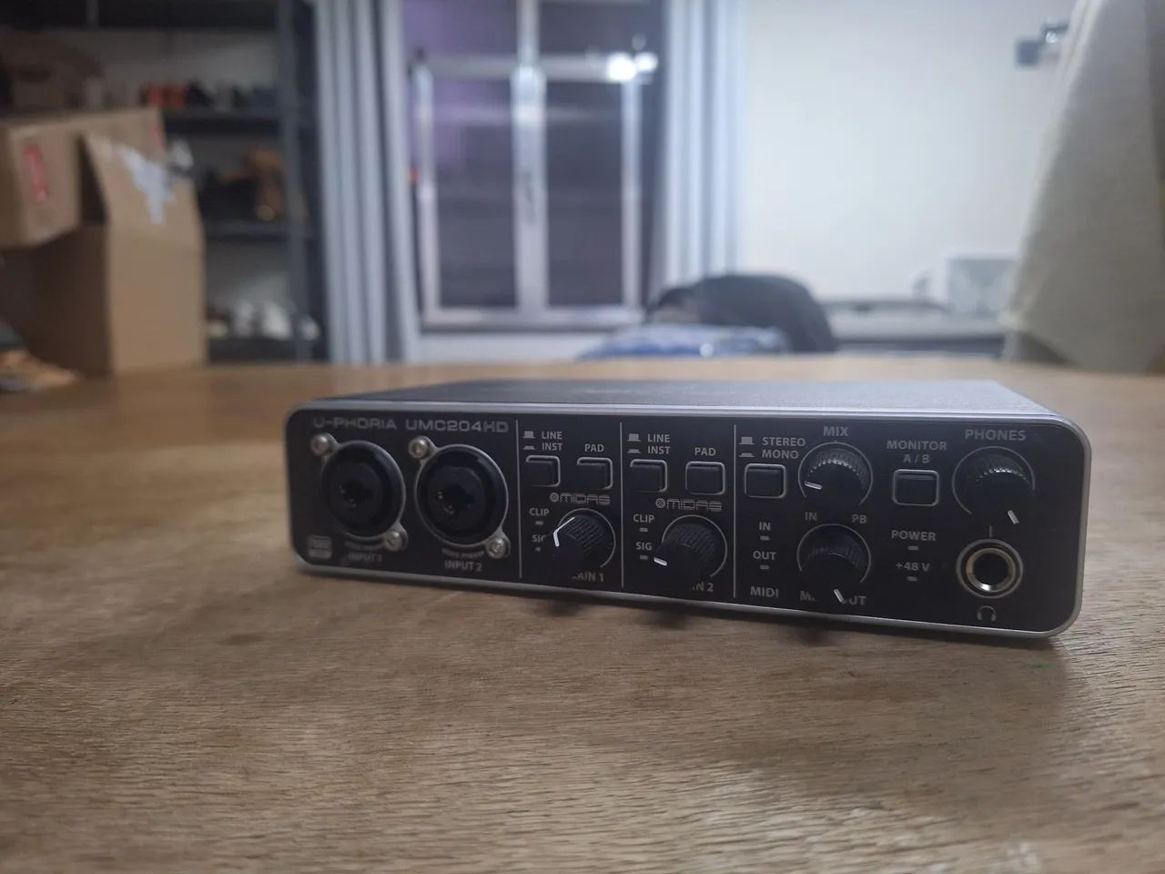 Vendo placa de audio behringer original - Foto 3