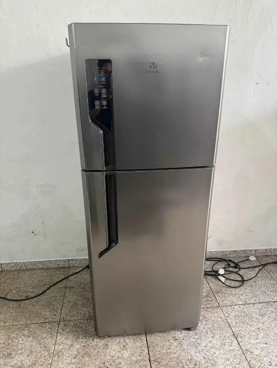 Geladeira Duplex Inox Electrolux 