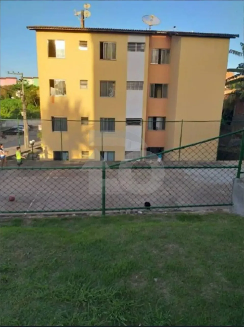 Condomínio Nova Canaã com 2 Quartos e Área de Lazer Lamarão