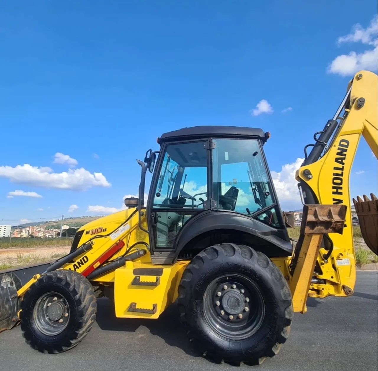 Pá Carregadeira New Holland B110B  - Foto 6