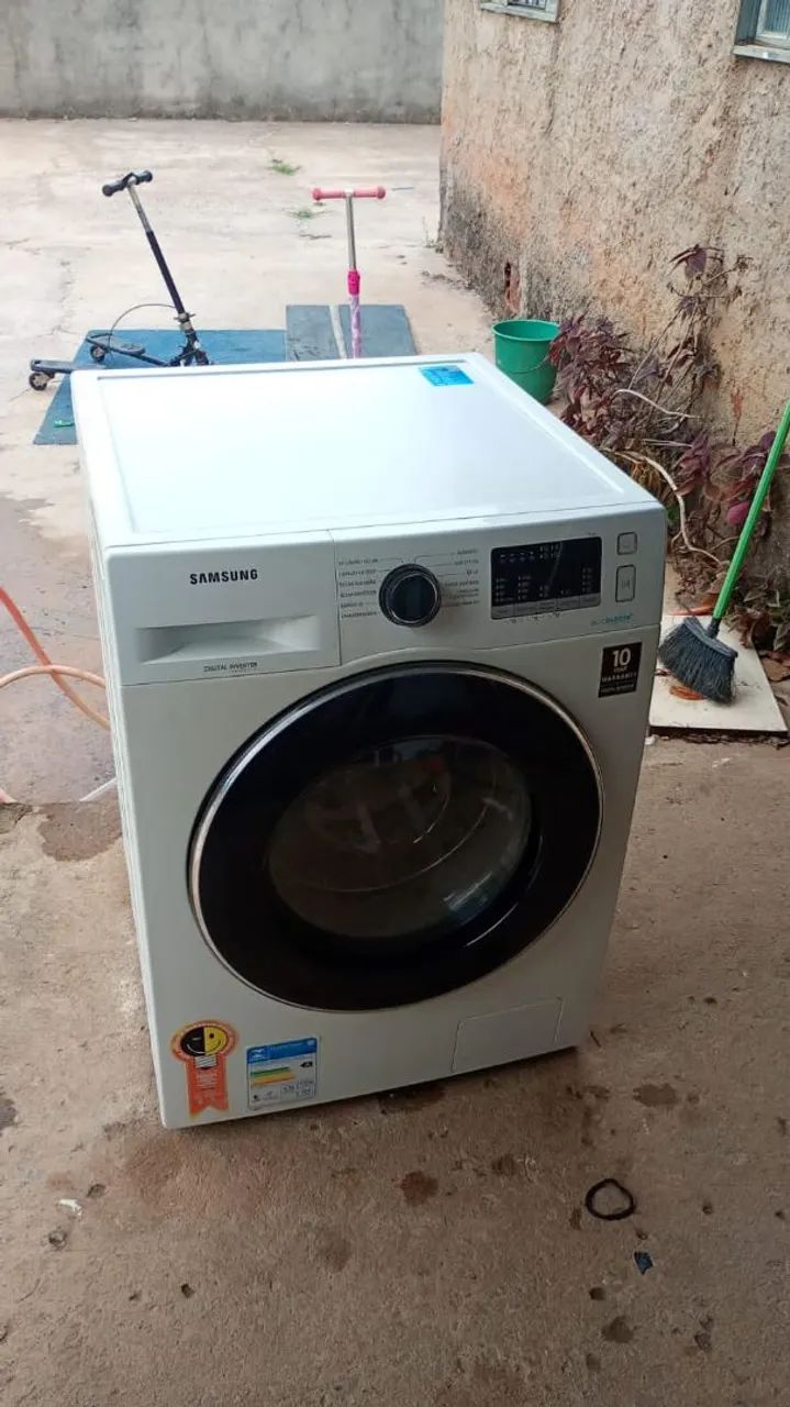 Lava e seca Samsung WD11M 11kg