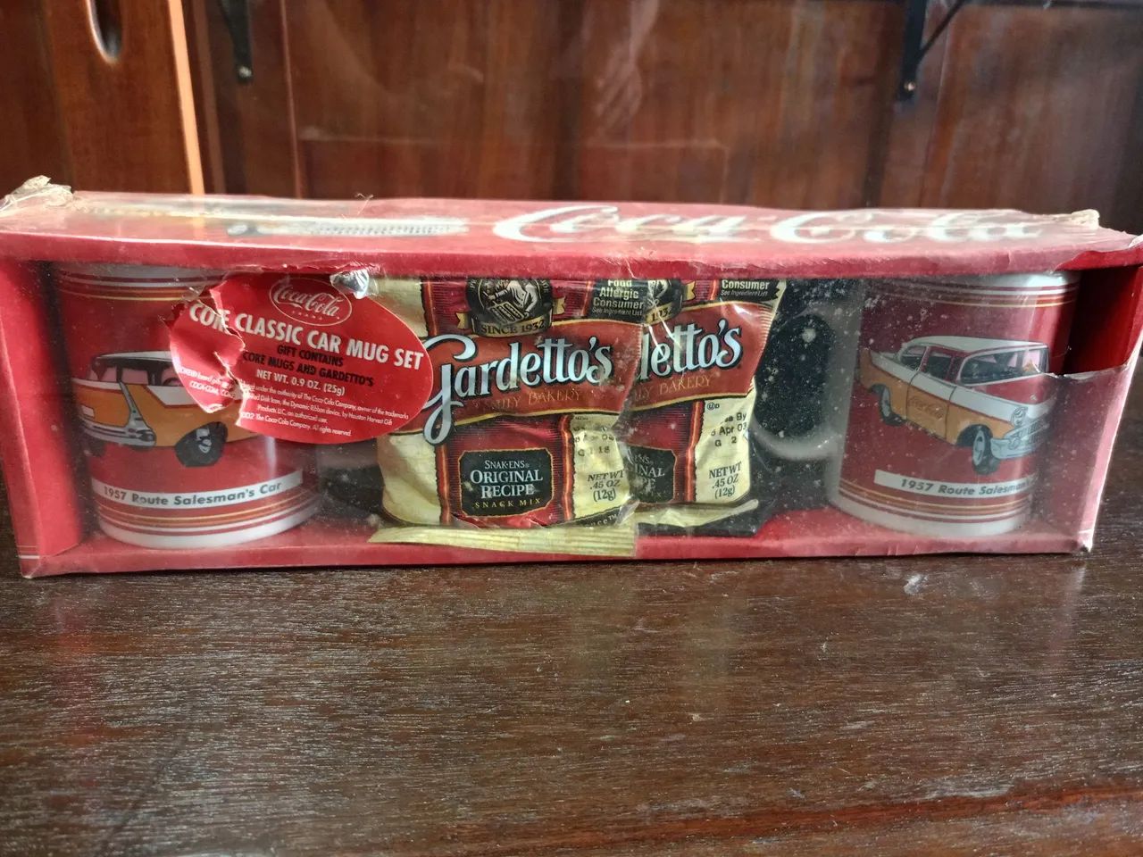 Kit Coca-Cola Canecas e Salgadinhos Jardetto's