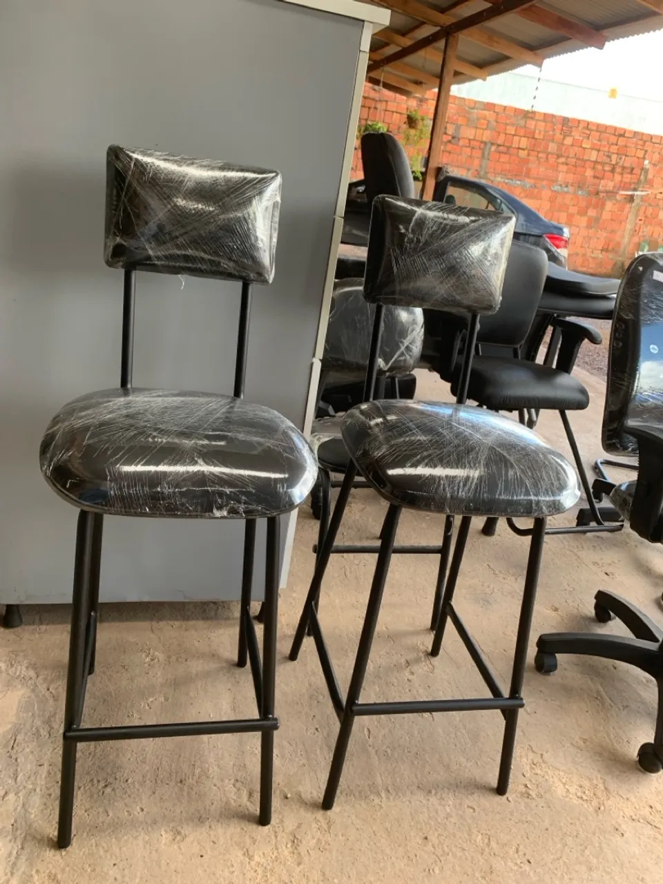 Banquetas de Aço com Encosto