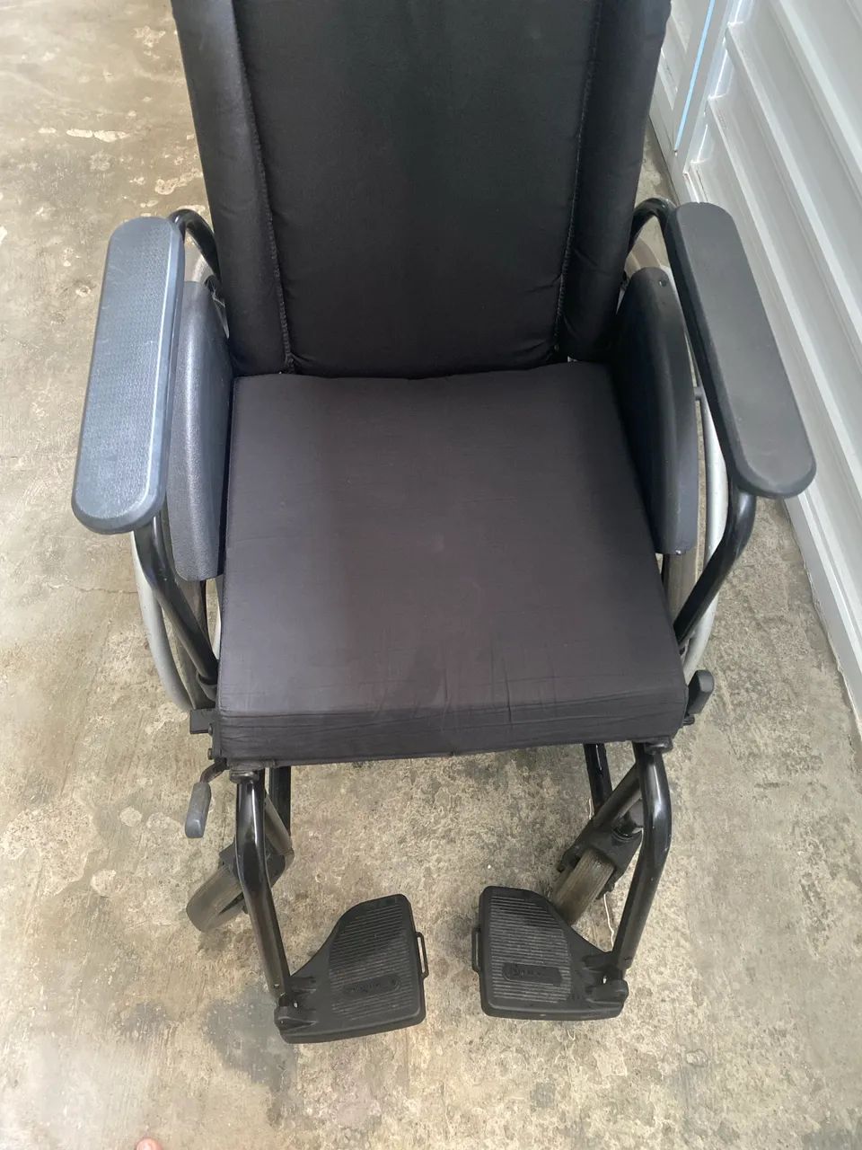 Cadeira de roda 64296404687105124