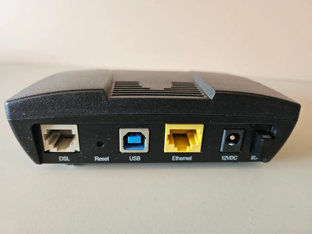 Modem SpeedStream - Conectividade Estável e Eficiente - Foto 2