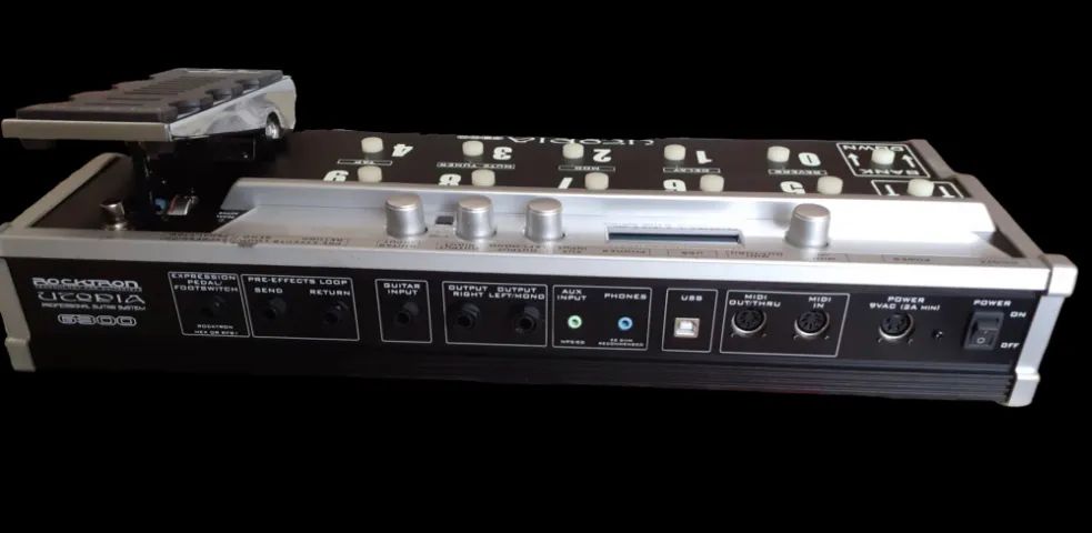 Pedaleira Rocktron Utopia G300 multi effects Guitar. - Foto 2