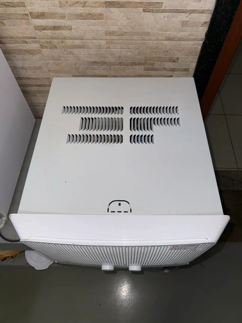 Ar Consul 220v 7500 btus - Foto 3