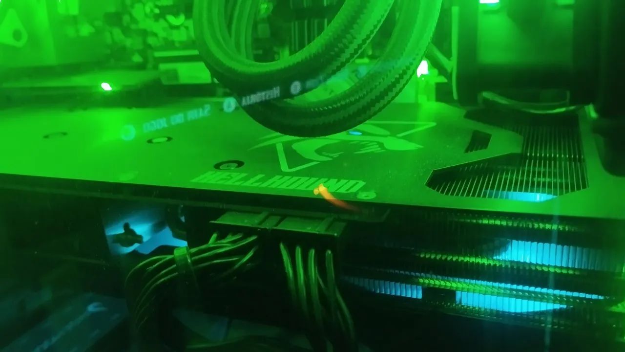 RX 6700 XT HellHound - Foto 2