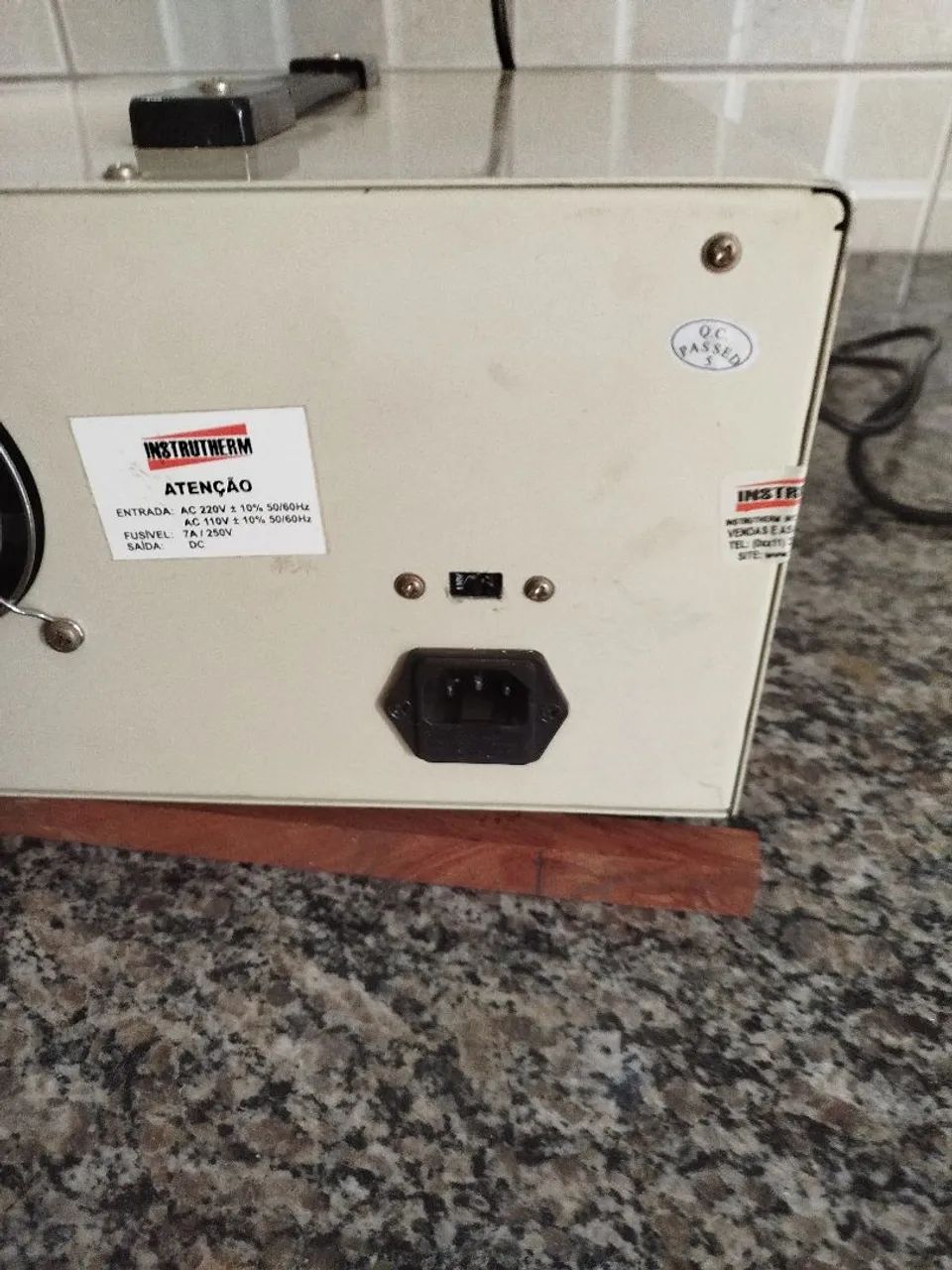 Fonte de Alimentação Instruterm FA-3030  - Foto 3