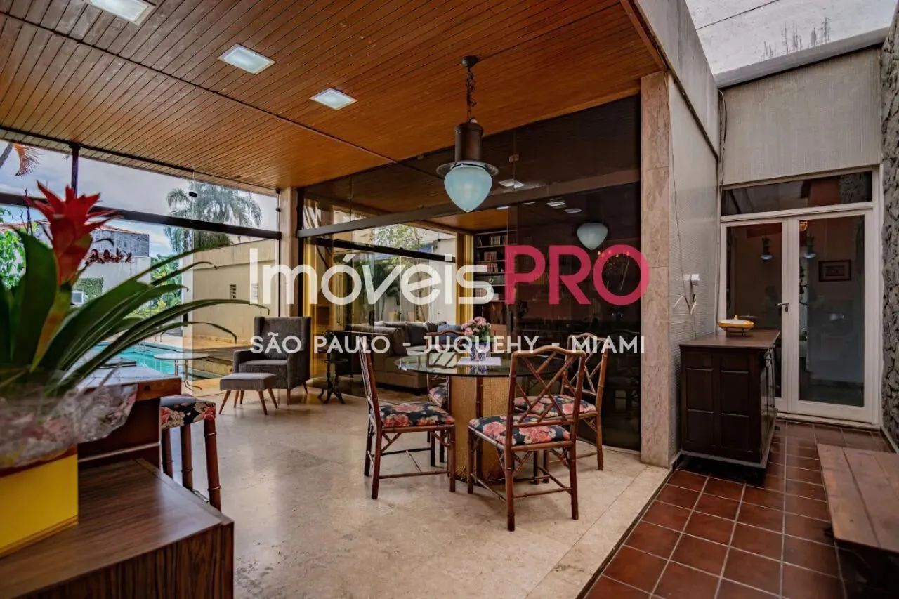 Linda casa térrea projetada por arquiteto dos anos 70 ! - Foto 5
