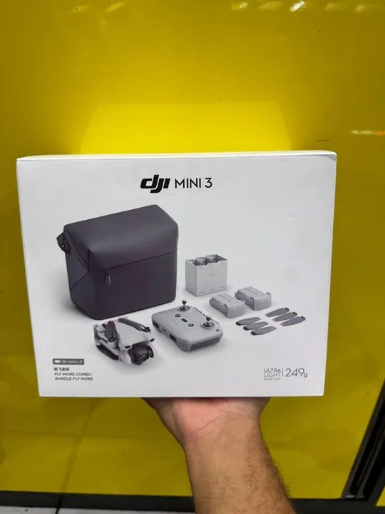 Drone DJI Mini 3 - SEMI NOVO - Fly More Combo