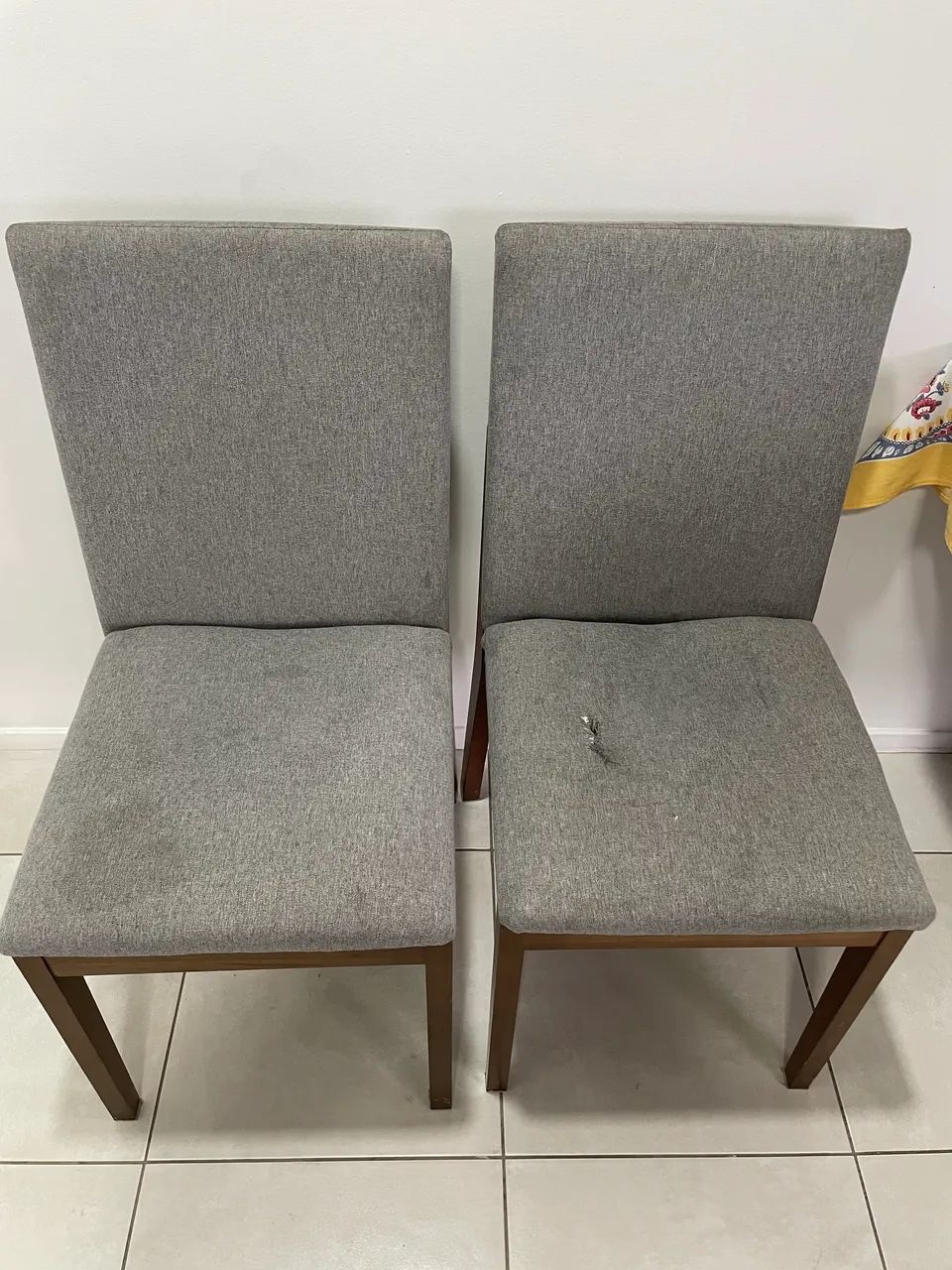 Conjunto de Cadeiras - Foto 2