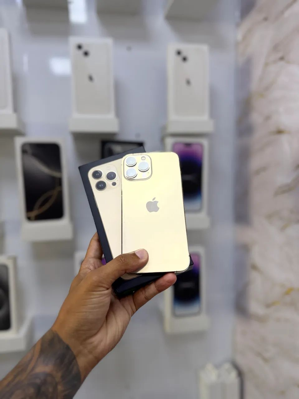 IPHONE 13 PRO MAX 512Gb gold - Celulares e Smartphones