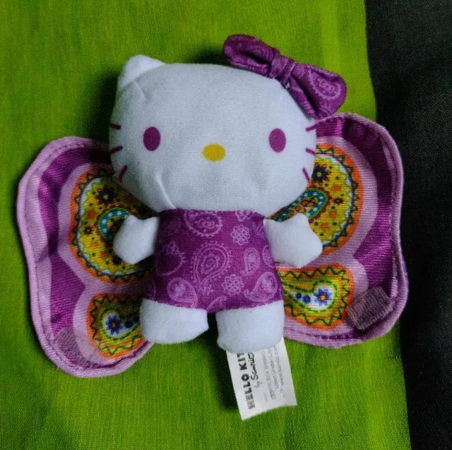 LOTE COM 3 BRINQUEDOS HELLO KITTY
