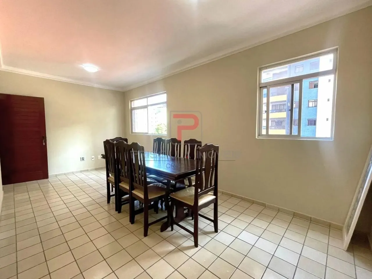 Apartamento com 2 quartos + DCE - em Tambaú!