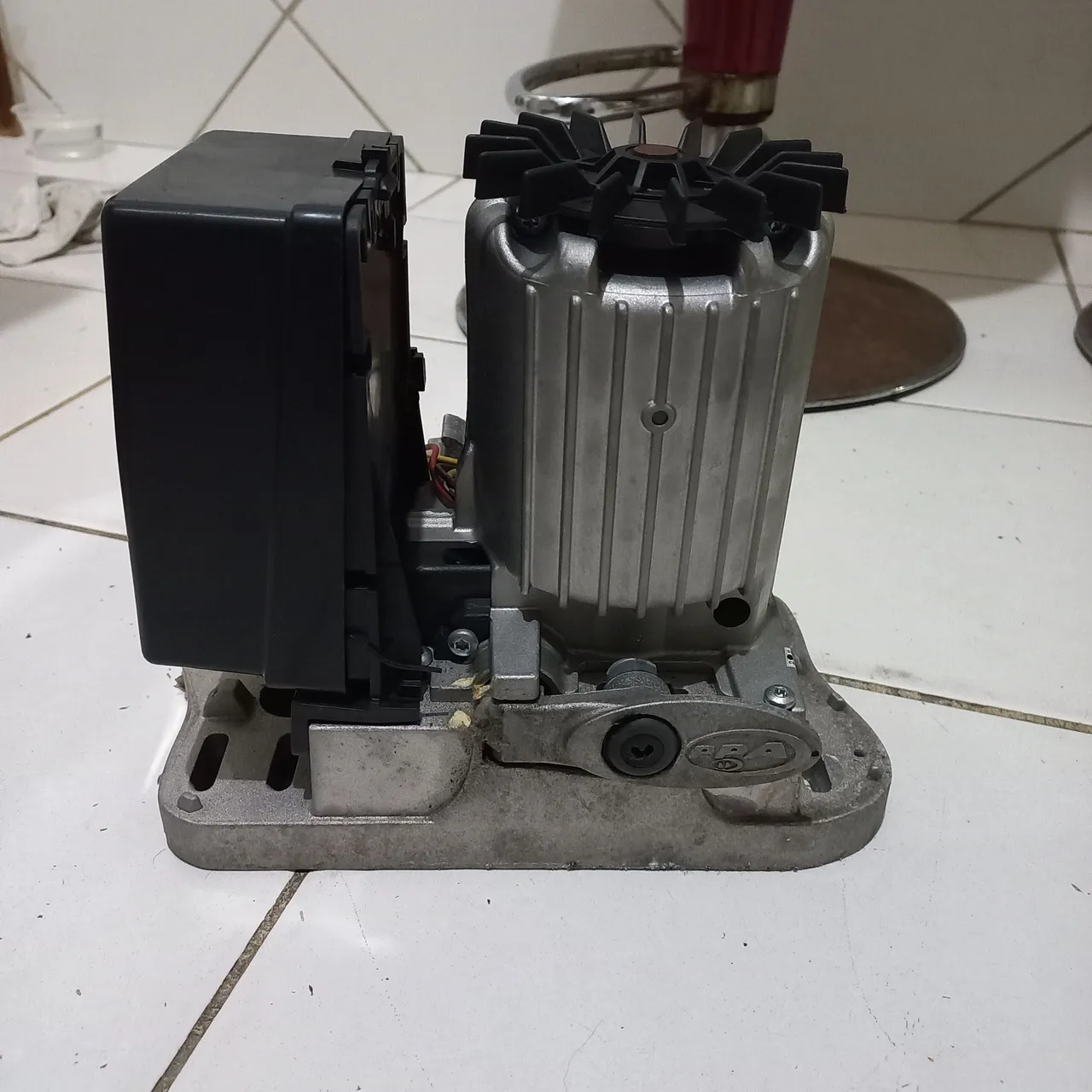 Motor de portão pra