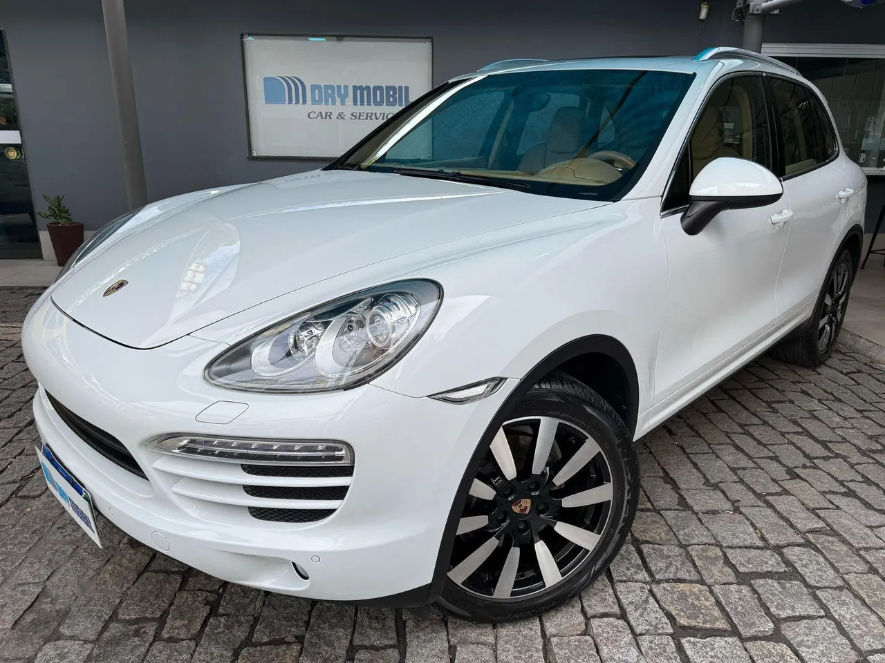 Porsche Cayenne V6 - 2014 - Teto Solar - Interior Bege