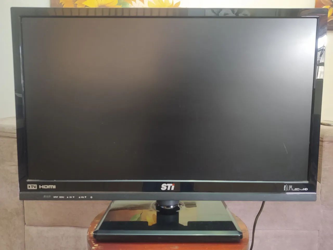 TV LED STI Slim HD 24'' hdmi