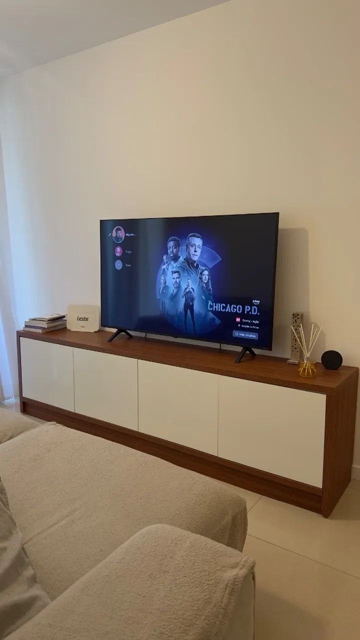 High-end MDF TV Stand – 2.25 m – Fair offers accepted